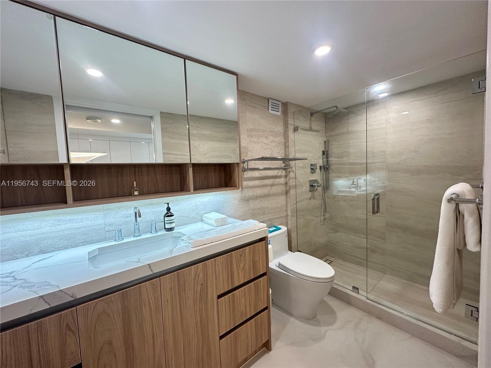 2301 Collins Ave # 1421, Miami Beach FL 33139 — 7