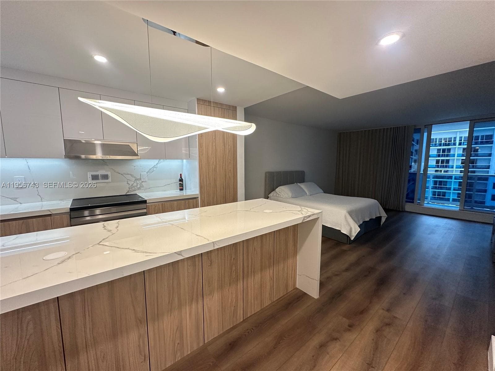 2301 Collins Ave # 1421, Miami Beach FL 33139 — 9