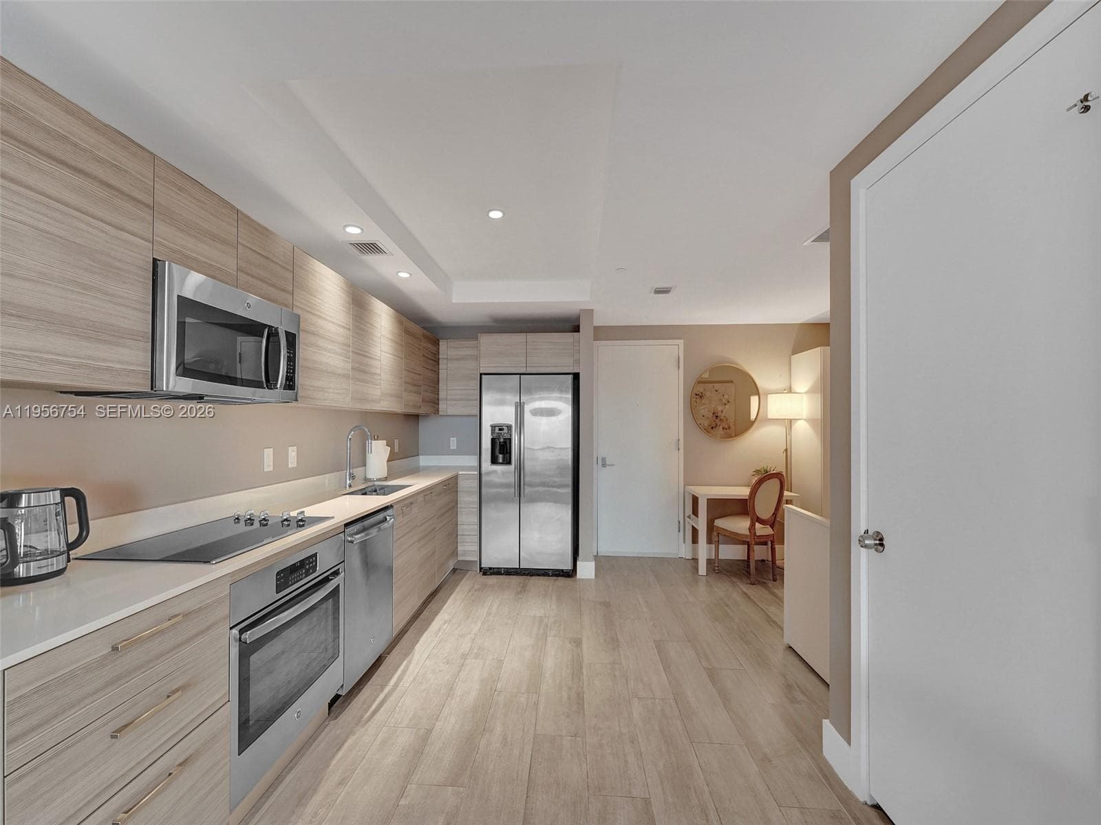 121 NE 34th St # 2106A, Miami FL 33137 — 17