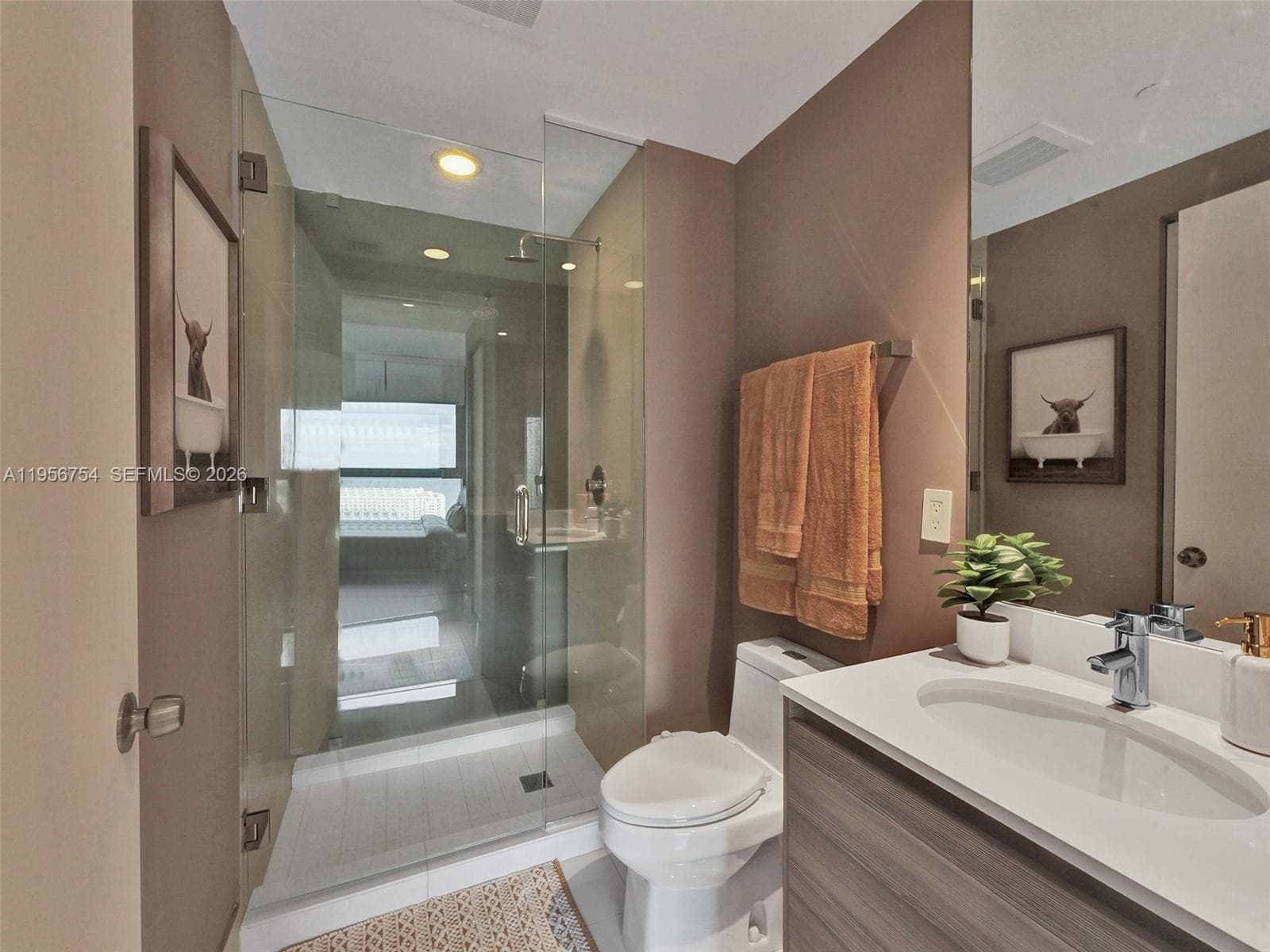 121 NE 34th St # 2106A, Miami FL 33137 — 22