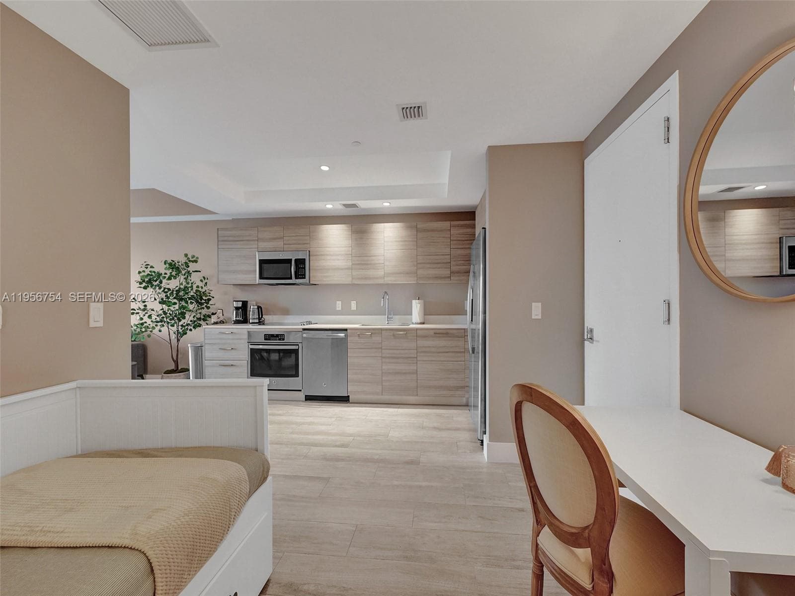 121 NE 34th St # 2106A, Miami FL 33137 — 30