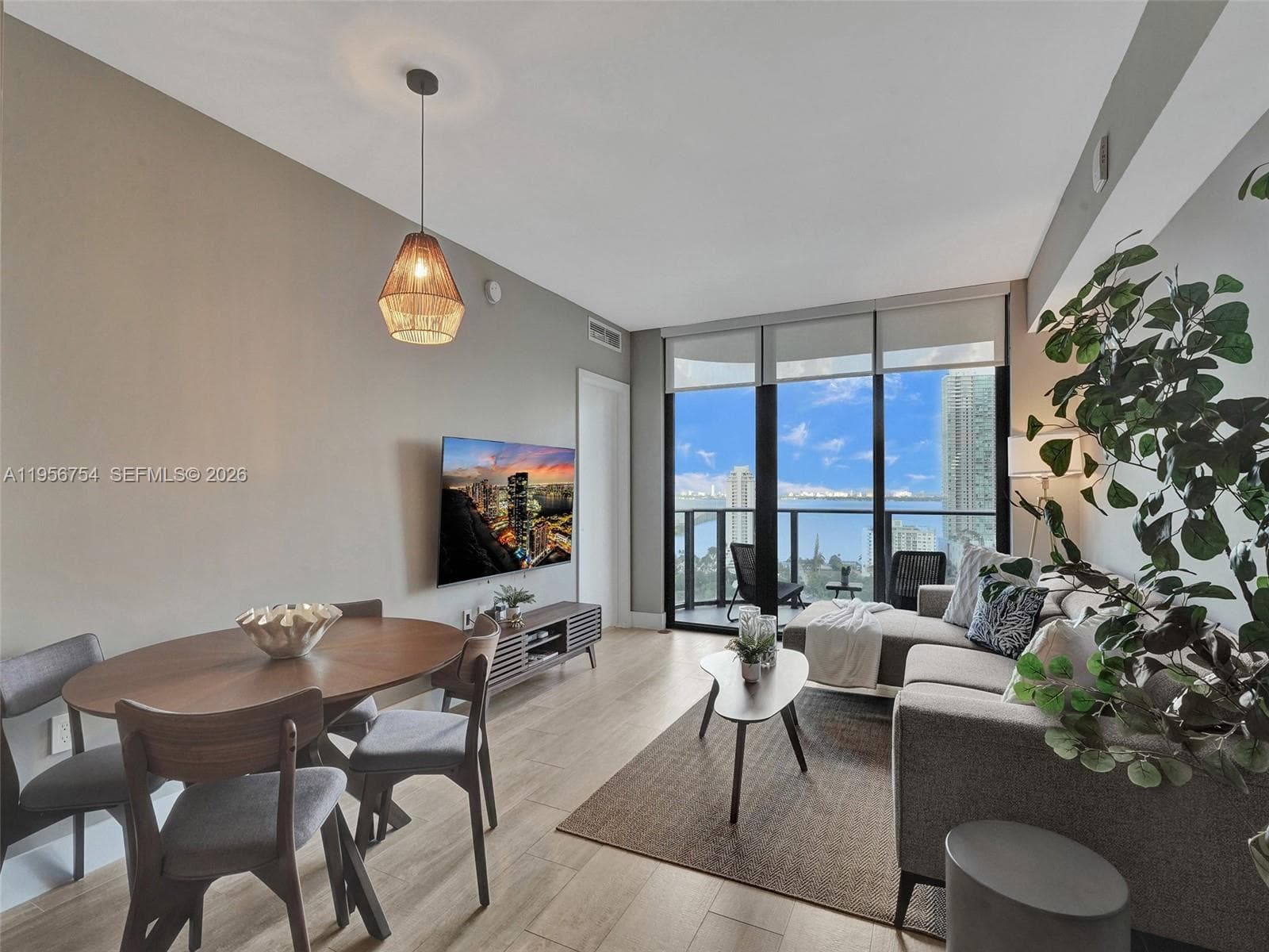 121 NE 34th St # 2106A, Miami FL 33137 — 10