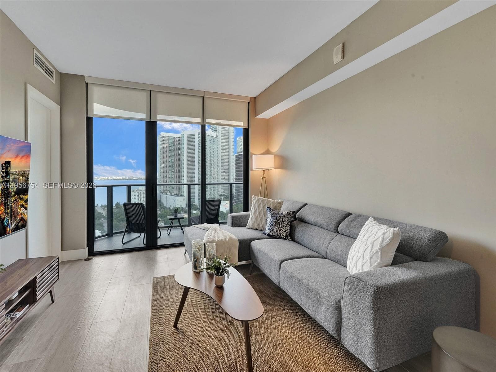 121 NE 34th St # 2106A, Miami FL 33137 — 11