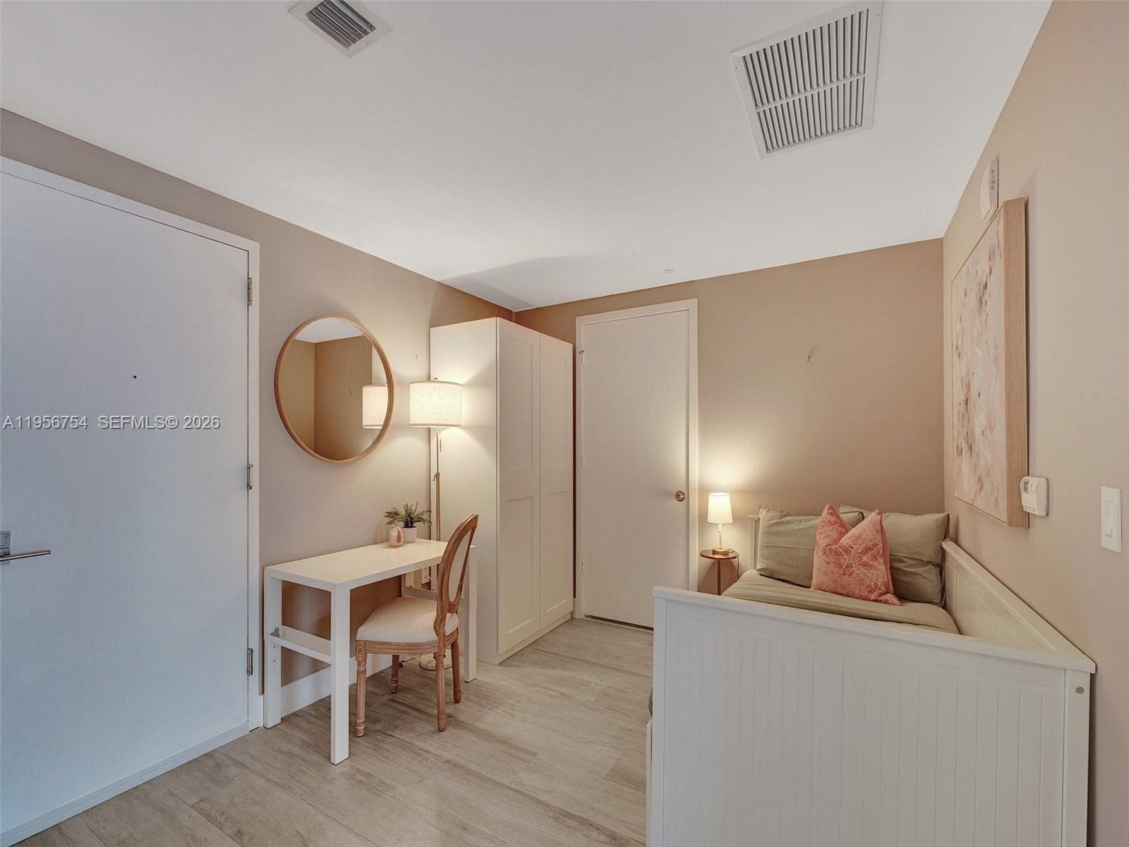 121 NE 34th St # 2106A, Miami FL 33137 — 29