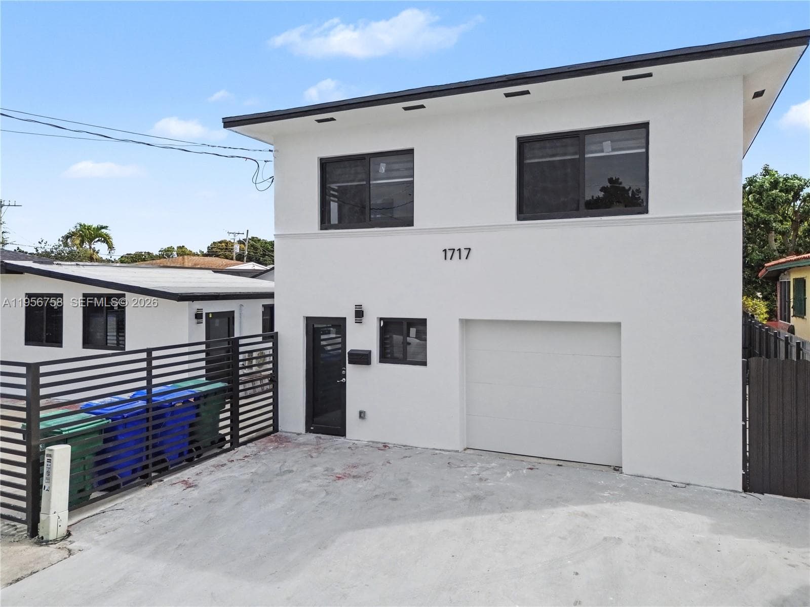2490 SW 17th St, Miami FL 33145 — 3