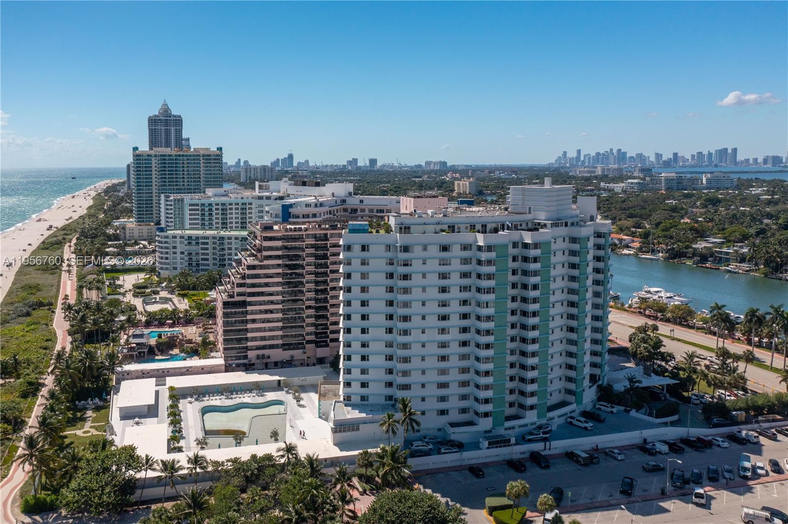 5255 Collins Ave # 4A, Miami Beach FL 33140 — 1