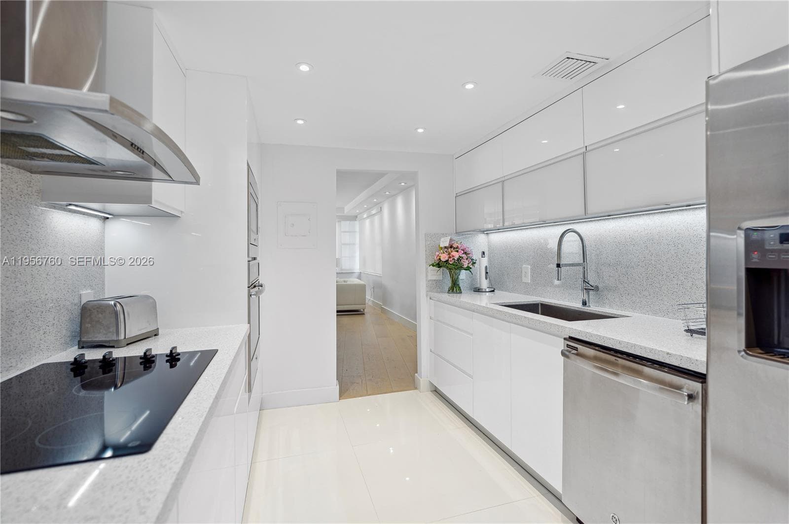 5255 Collins Ave # 4A, Miami Beach FL 33140 — 15