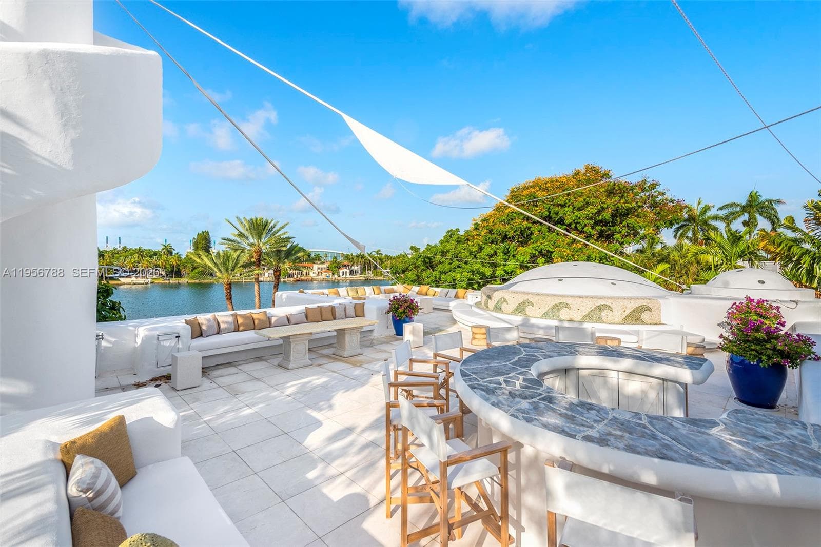 24 S Hibiscus Dr, Miami Beach FL 33139 — 20