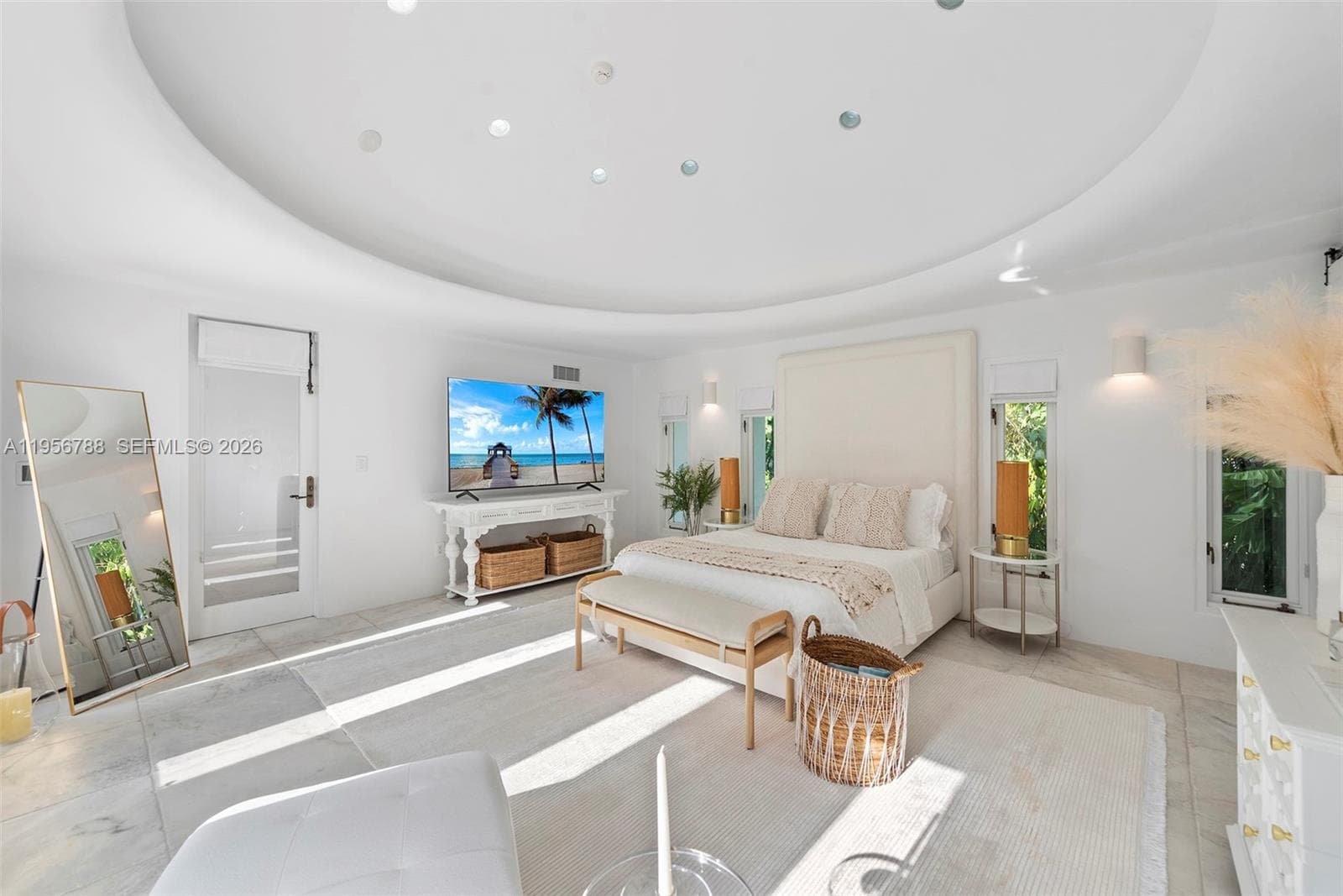 24 S Hibiscus Dr, Miami Beach FL 33139 — 11