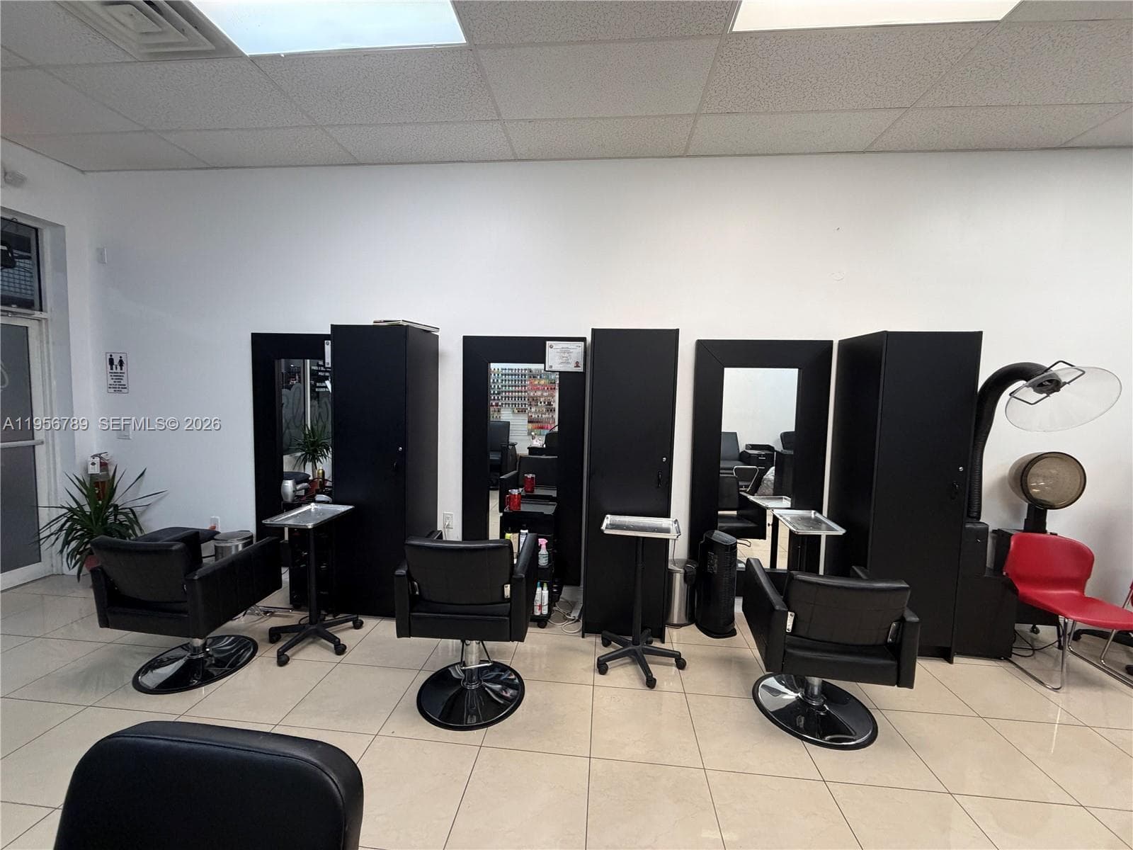 18505 NW 75th Pl, Hialeah FL 33015 — 2