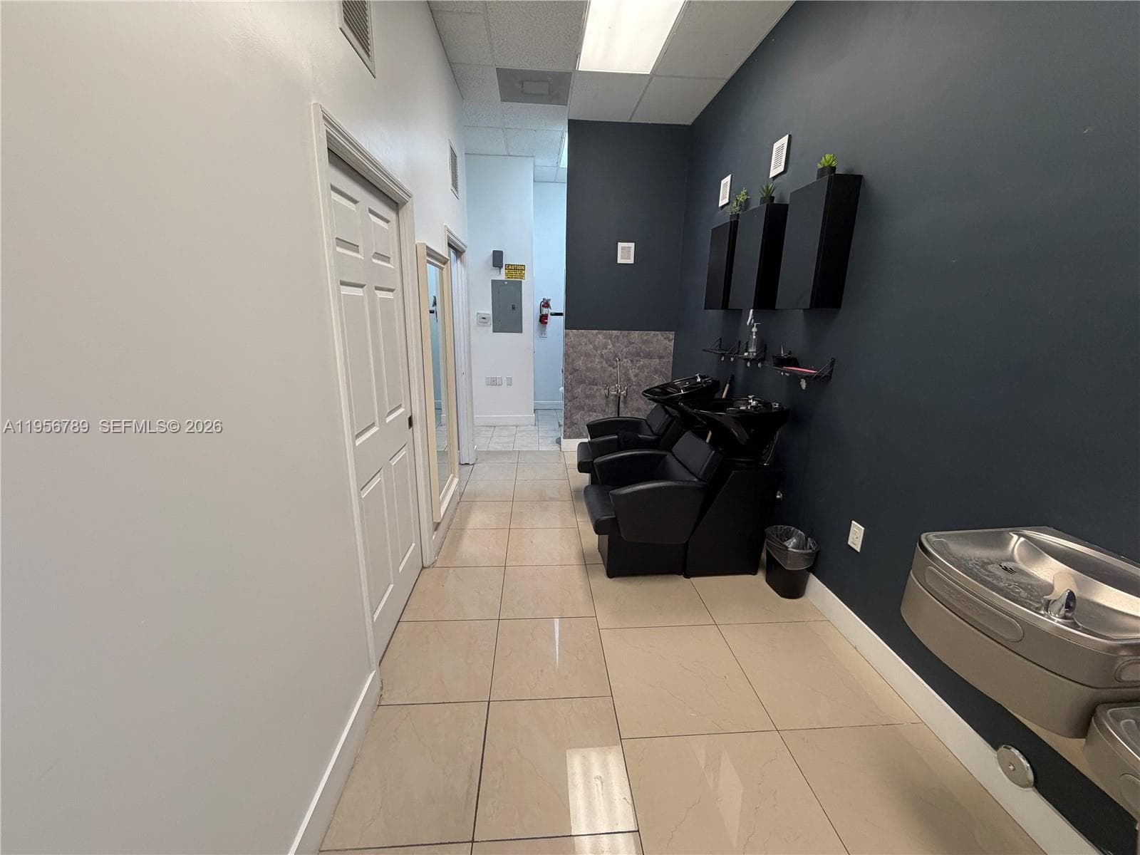18505 NW 75th Pl, Hialeah FL 33015 — 5
