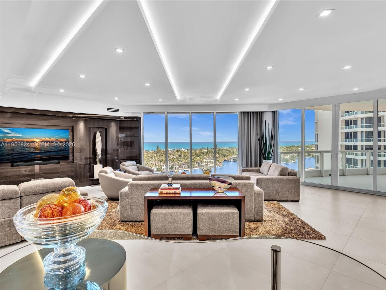 21200 Point Pl # 1503, Aventura FL 33180 — 92
