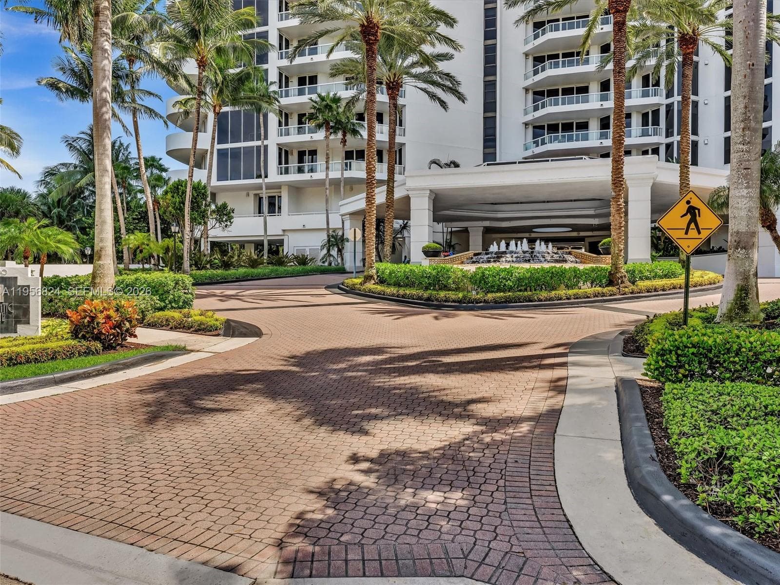 21200 Point Pl # 1503, Aventura FL 33180 — 86