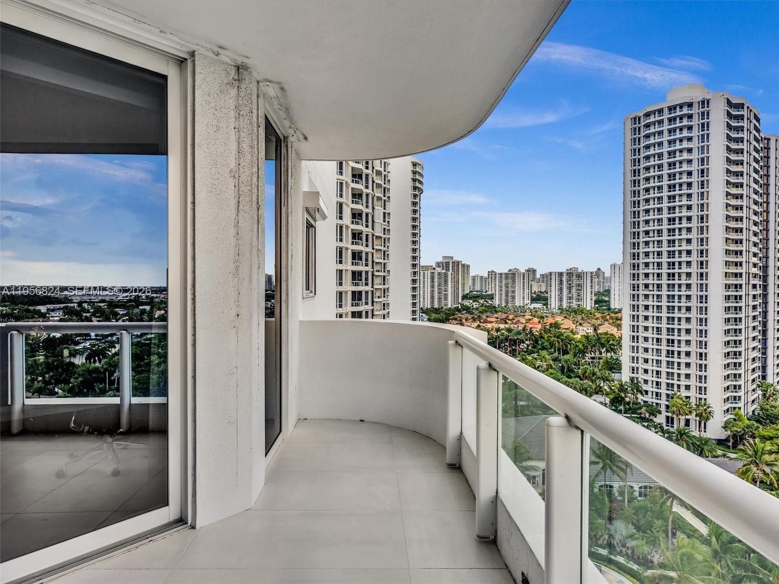 21200 Point Pl # 1503, Aventura FL 33180 — 55