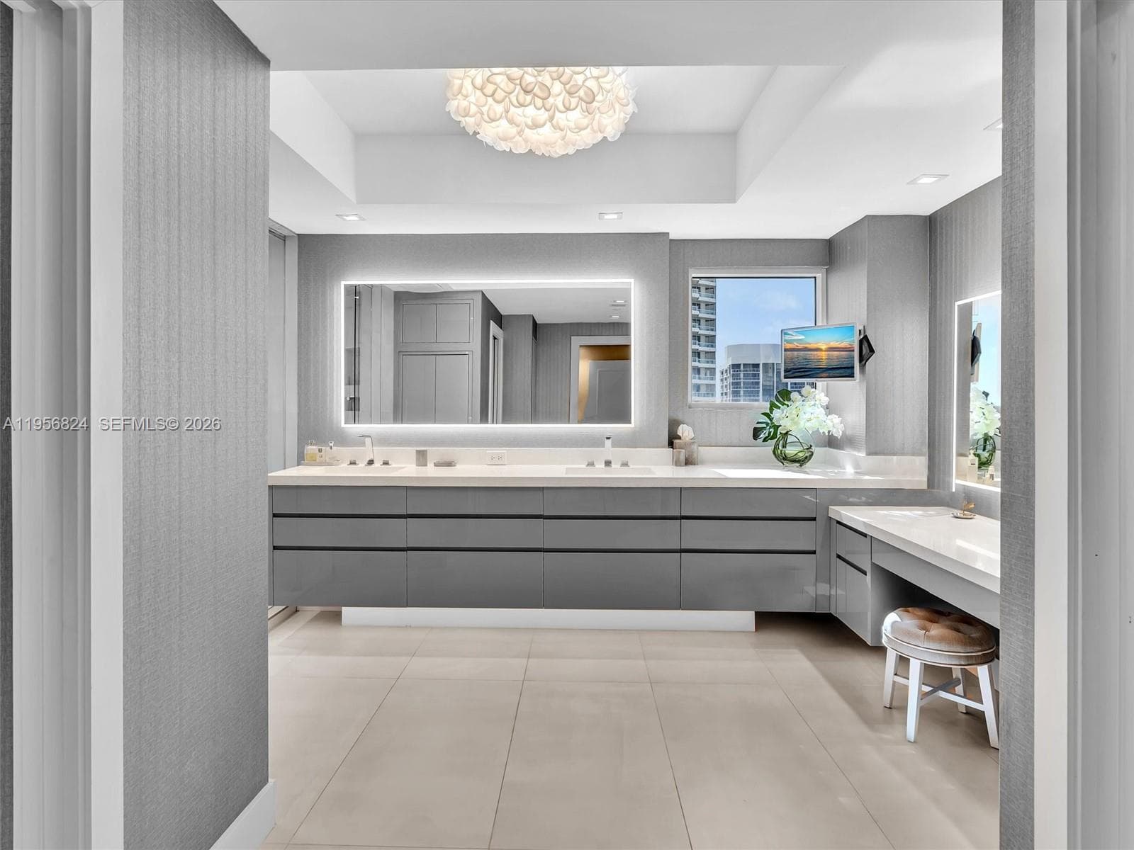 21200 Point Pl # 1503, Aventura FL 33180 — 40