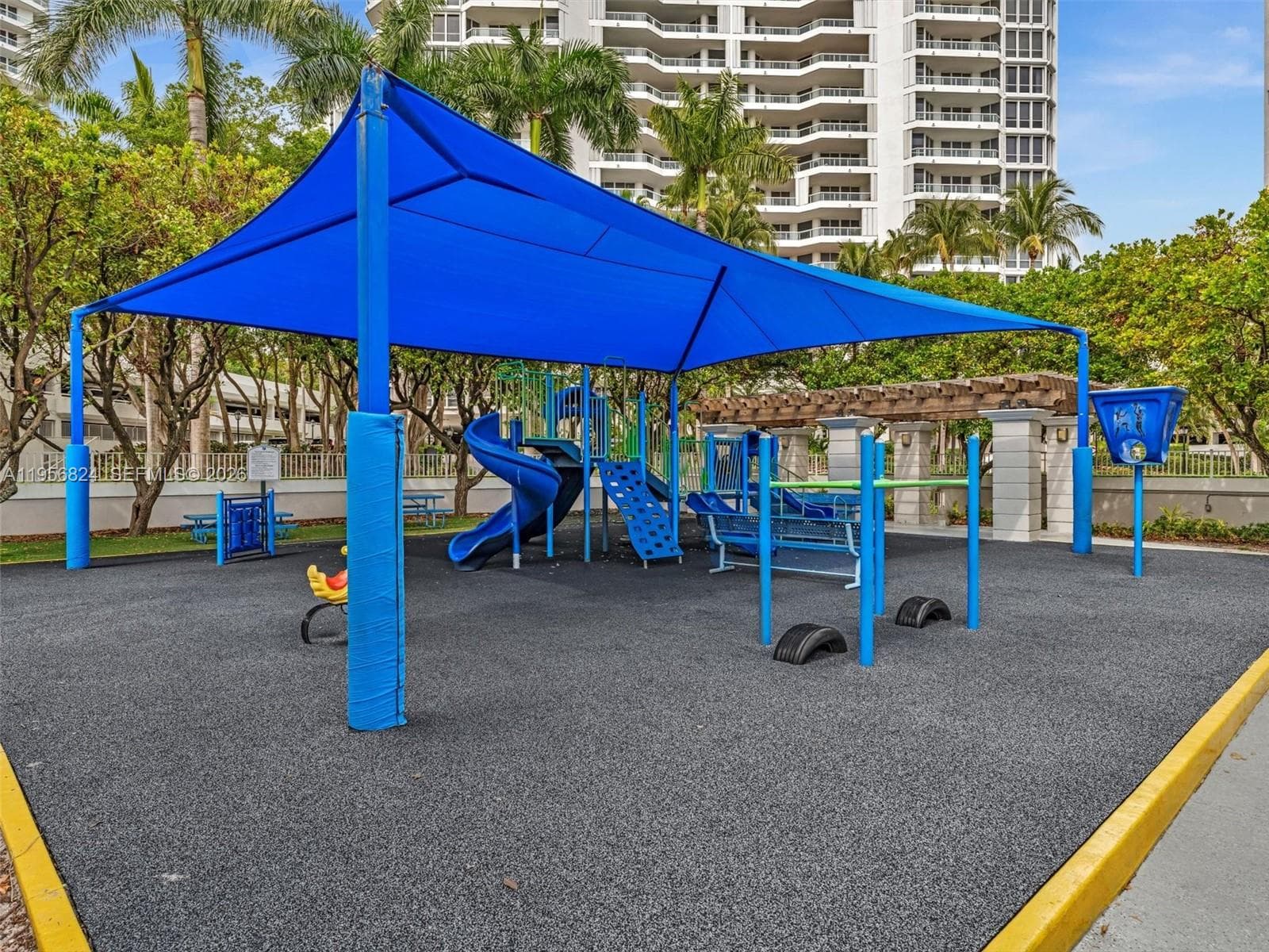 21200 Point Pl # 1503, Aventura FL 33180 — 60