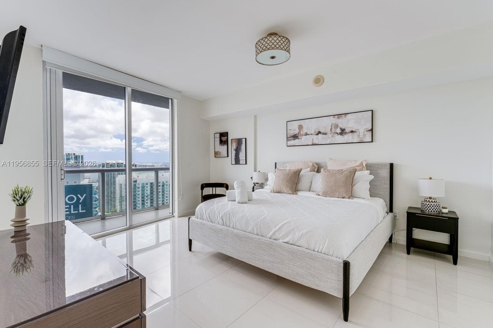 485 Brickell Ave # 4706, Miami FL 33131 — 6