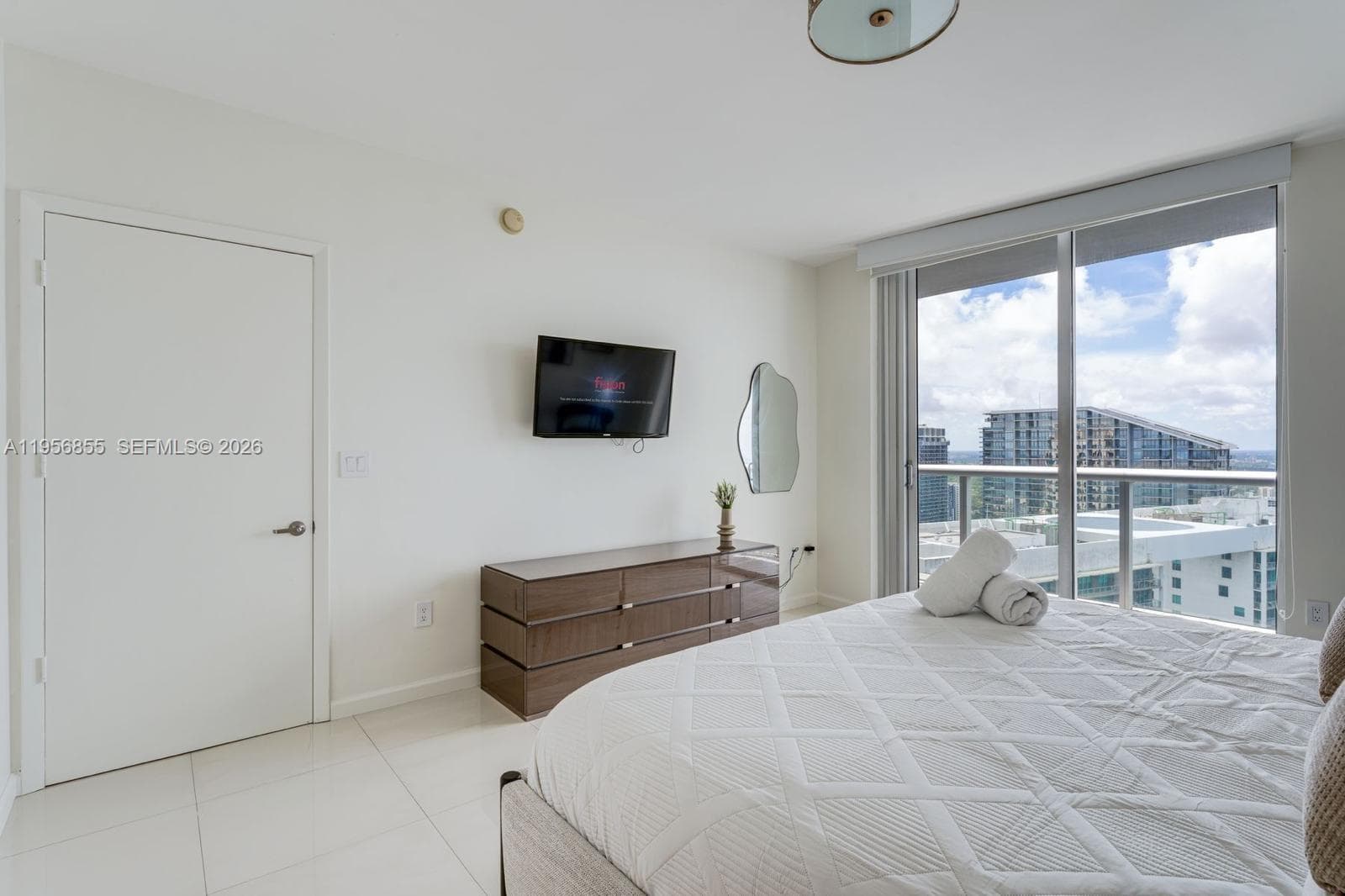 485 Brickell Ave # 4706, Miami FL 33131 — 7