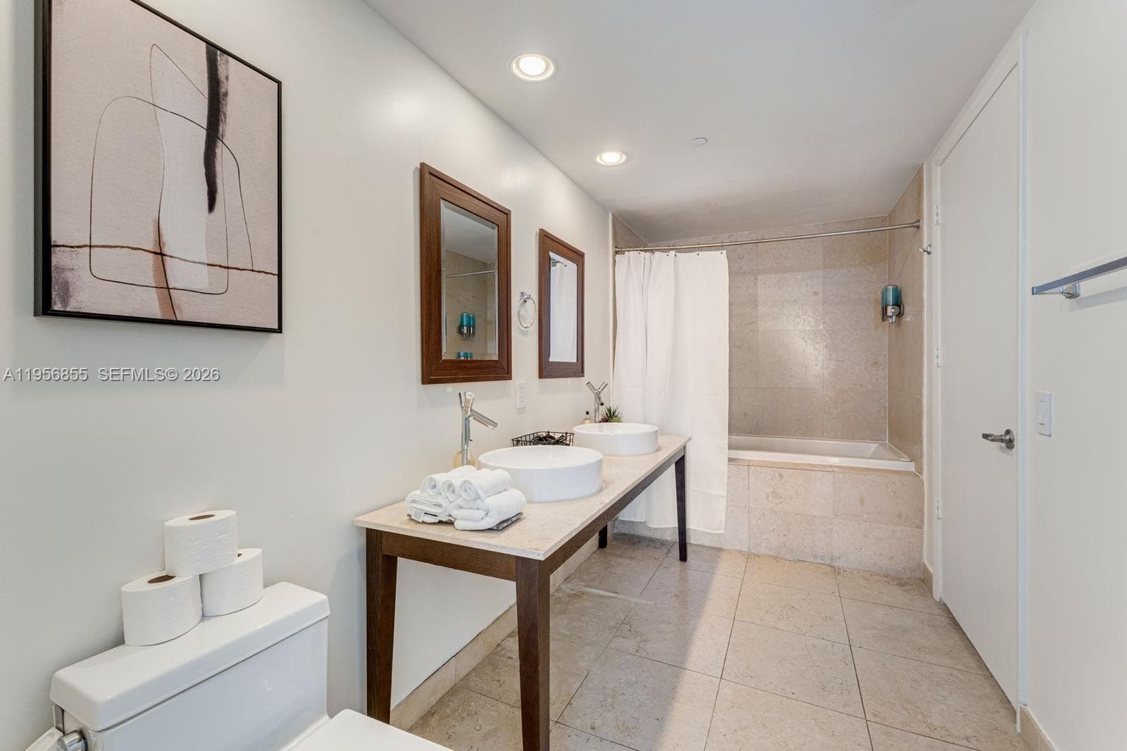 485 Brickell Ave # 4706, Miami FL 33131 — 8