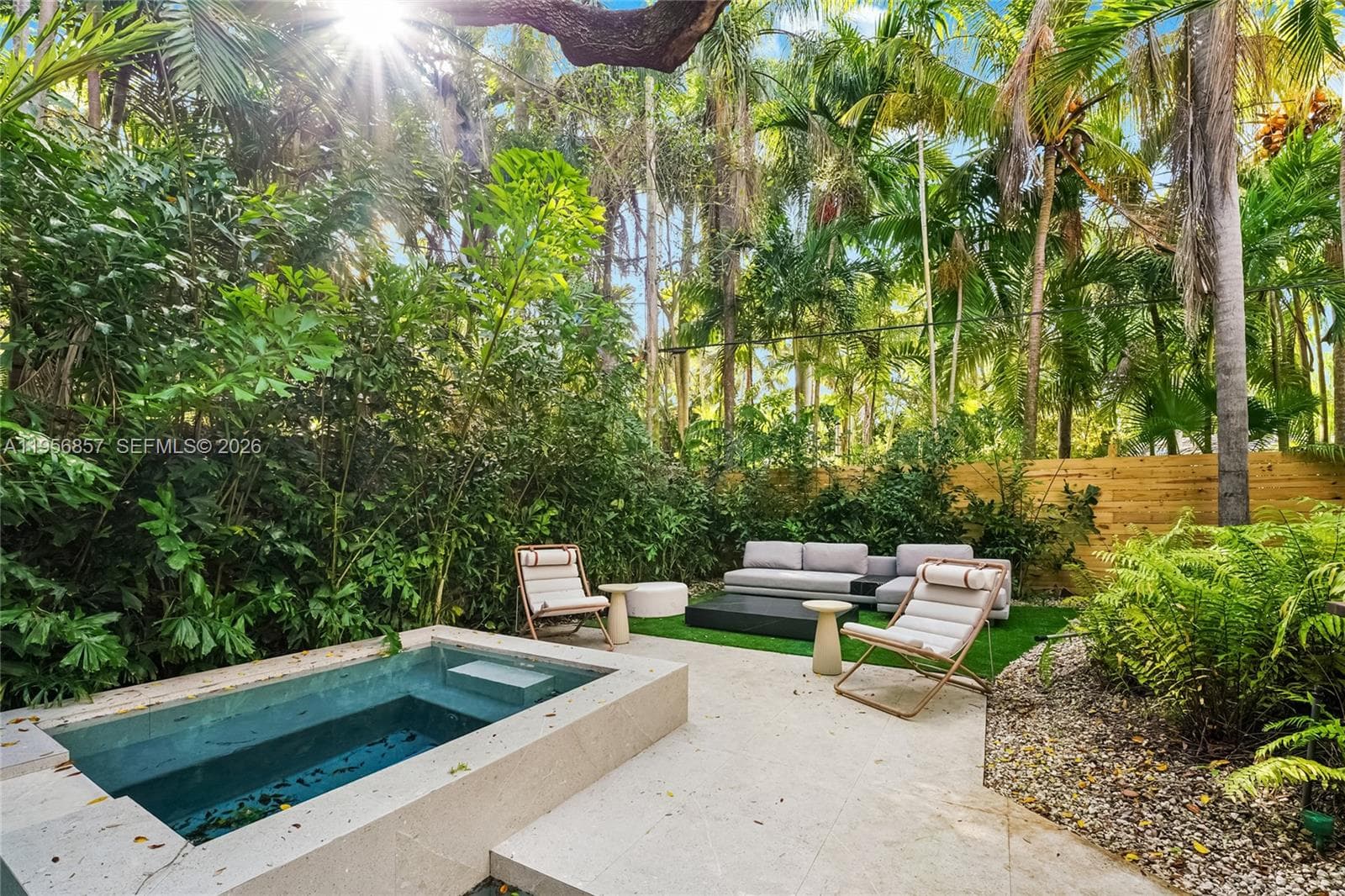 2805 Freeman St, Miami FL 33133 — 44