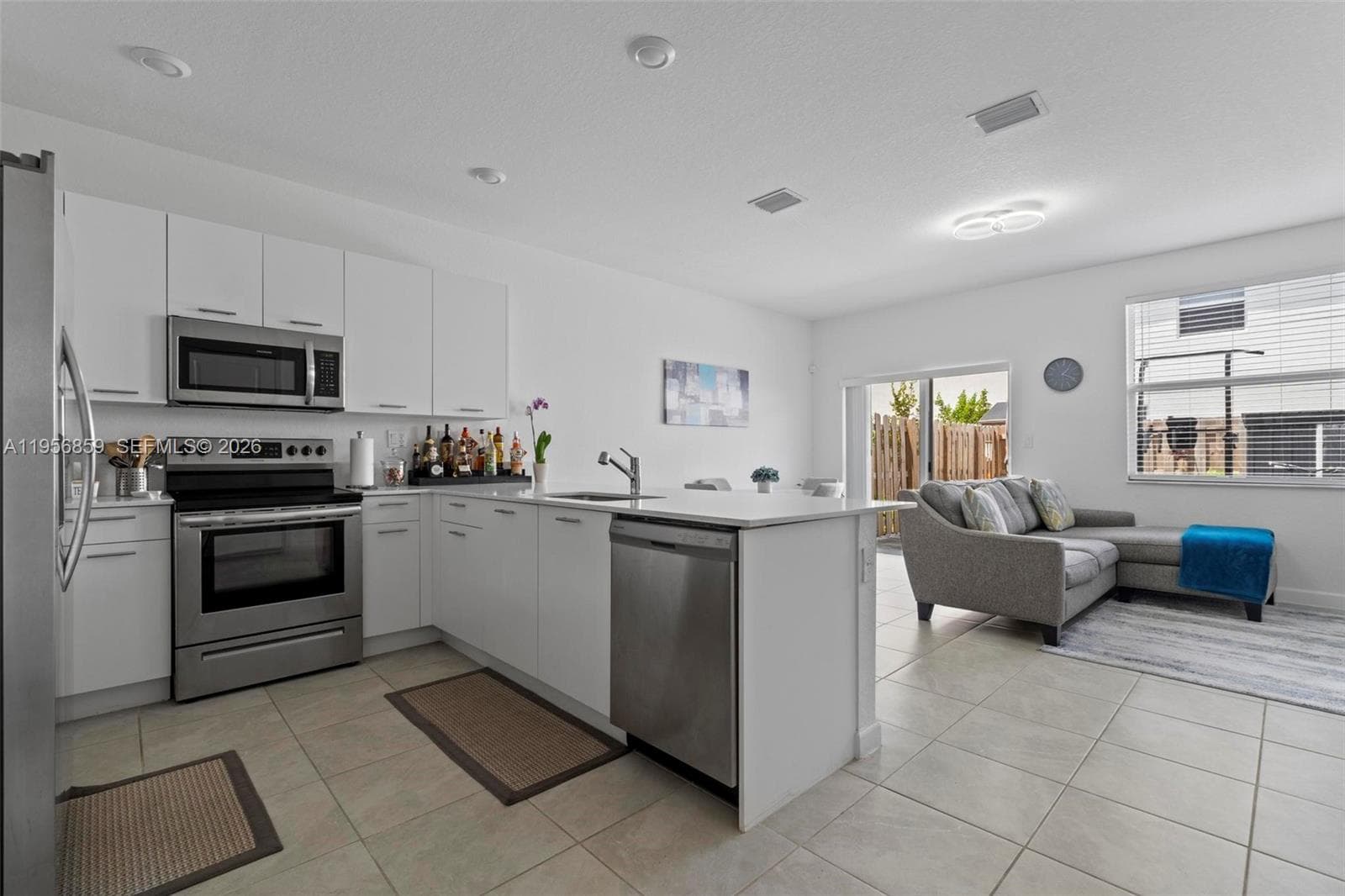 12204 NW 23rd Ct, Miami FL 33167 — 9