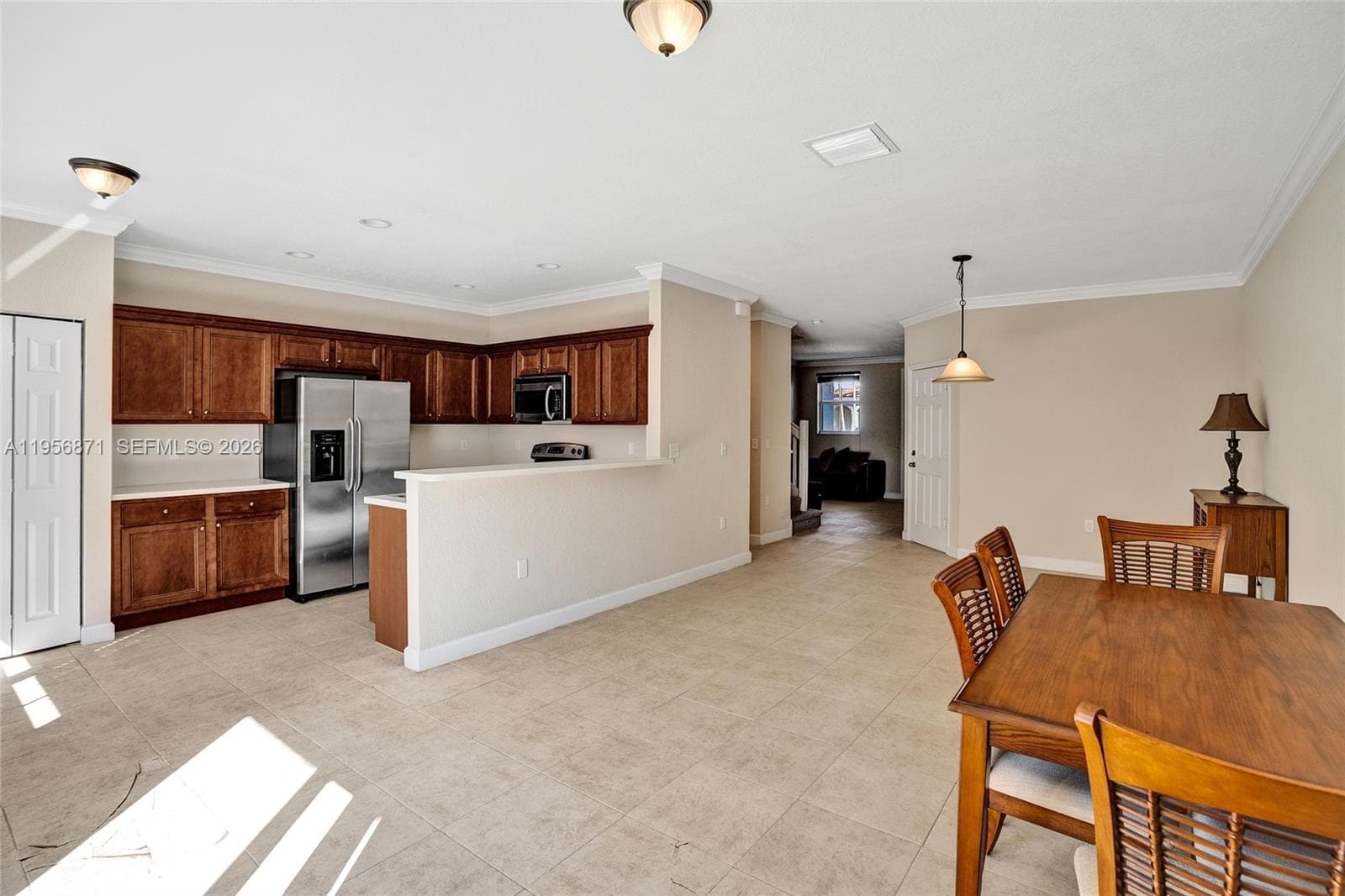 1042 NE 207th Ter, Miami FL 33179 — 13