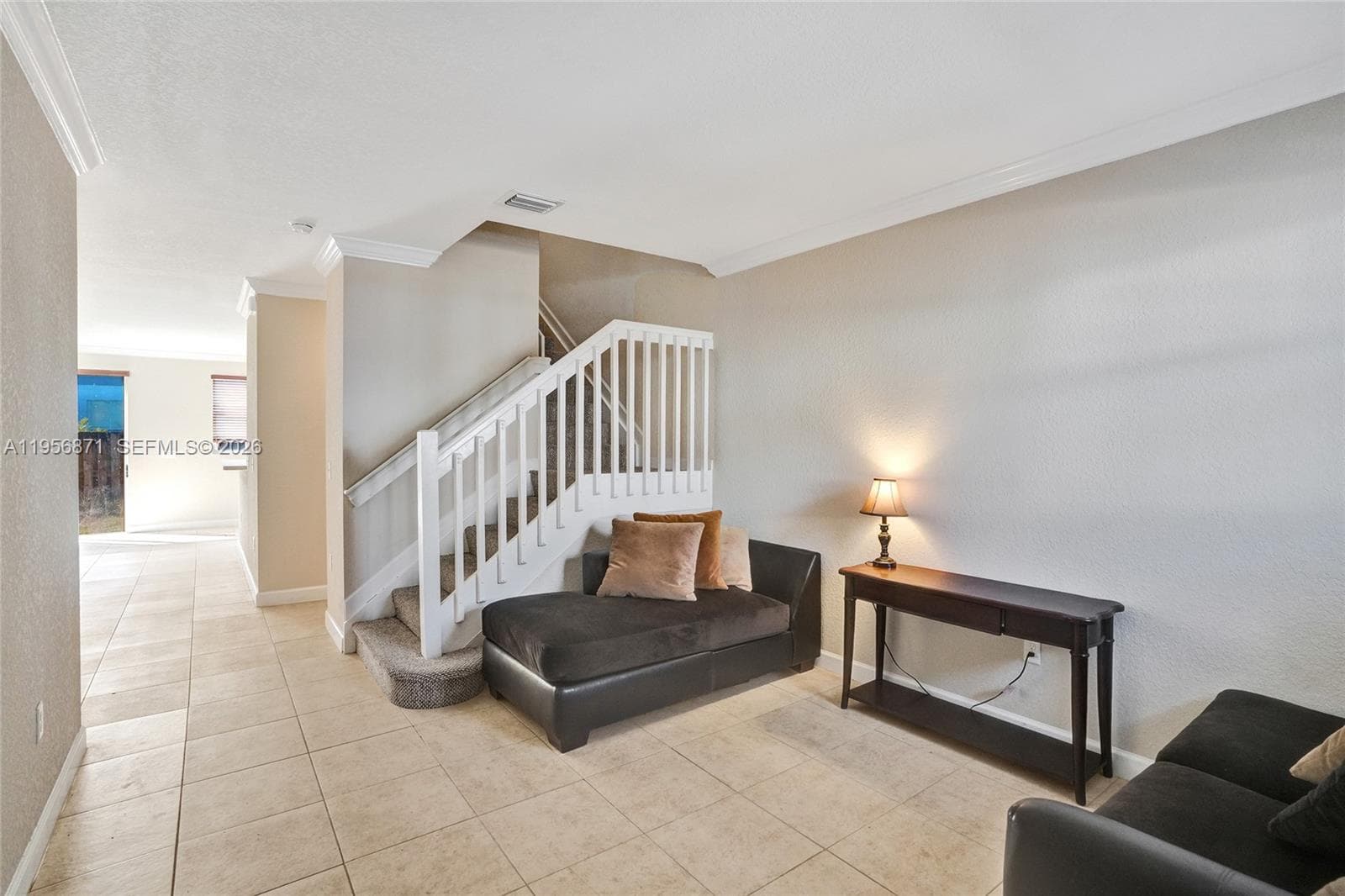 1042 NE 207th Ter, Miami FL 33179 — 7