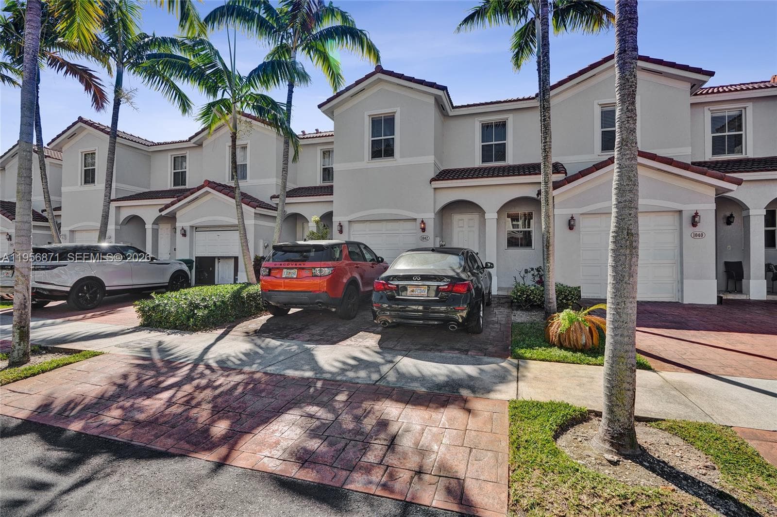 1042 NE 207th Ter, Miami FL 33179 — 3