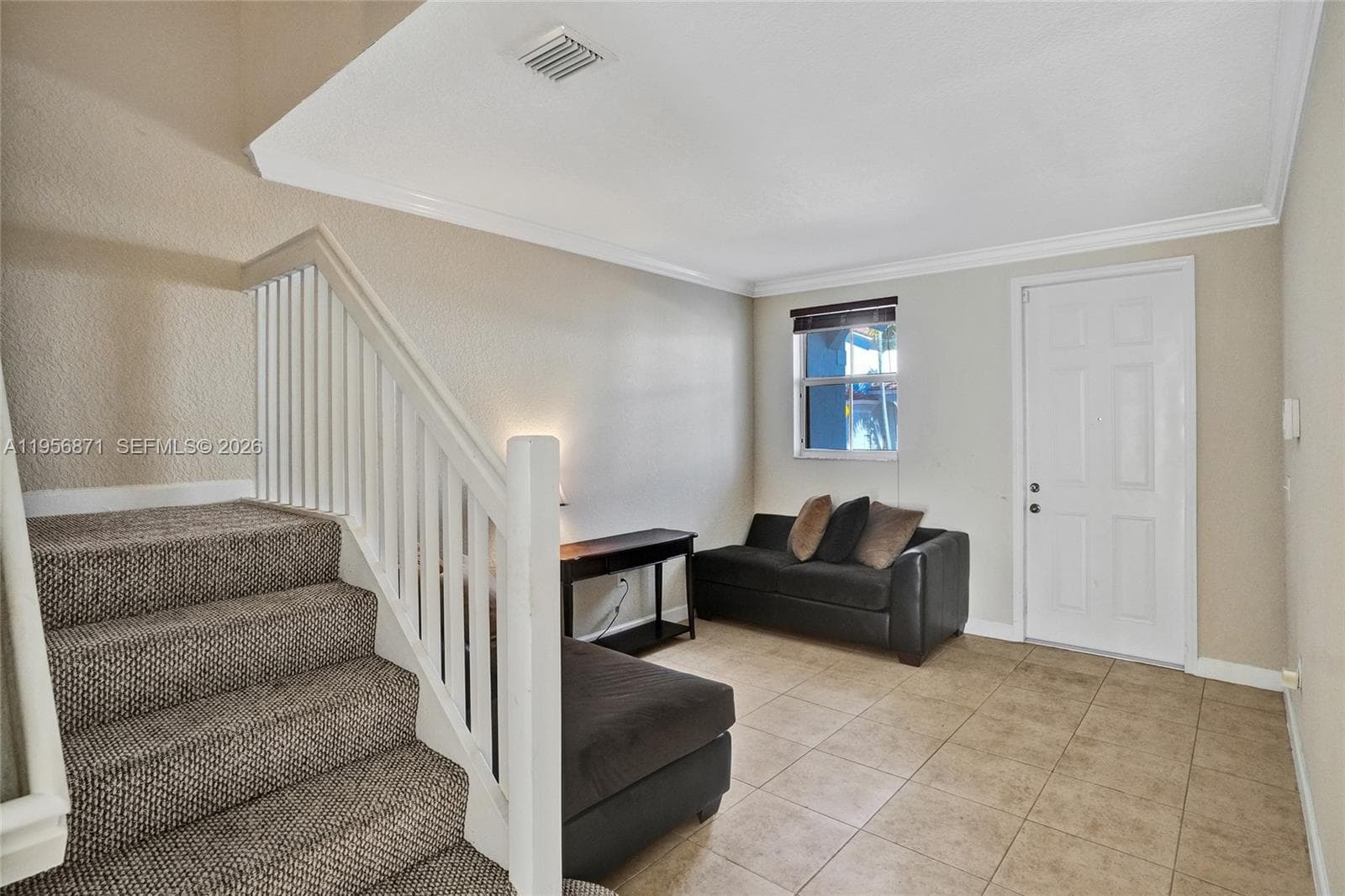 1042 NE 207th Ter, Miami FL 33179 — 9