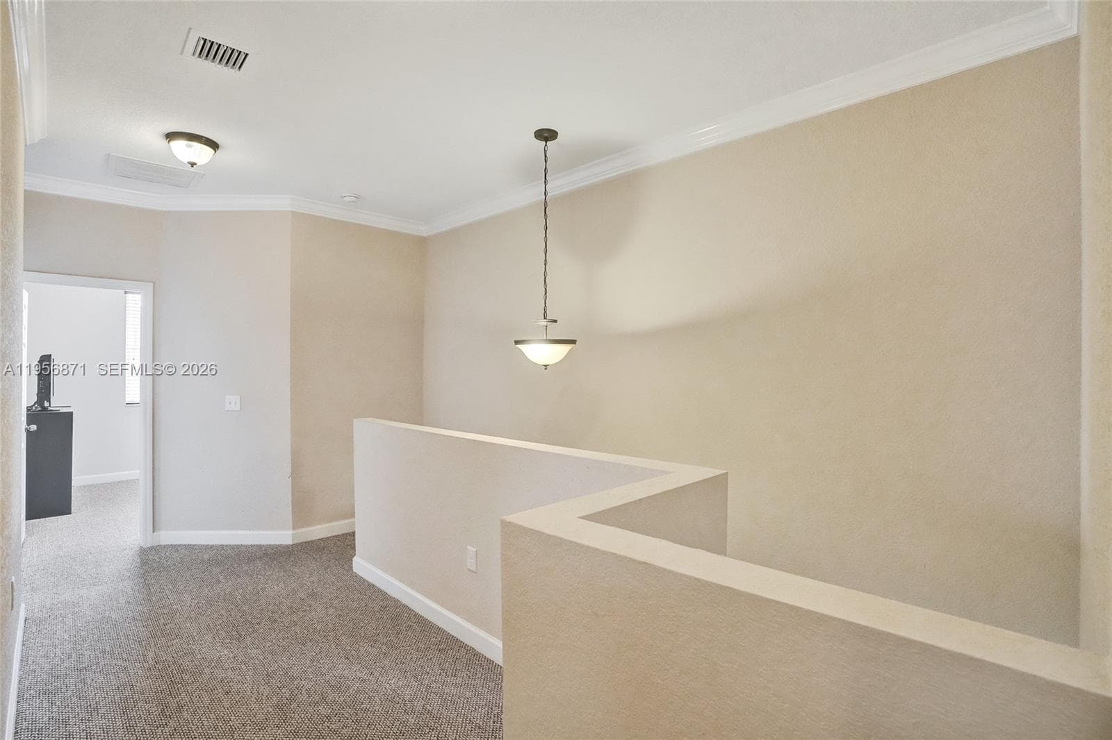 1042 NE 207th Ter, Miami FL 33179 — 34
