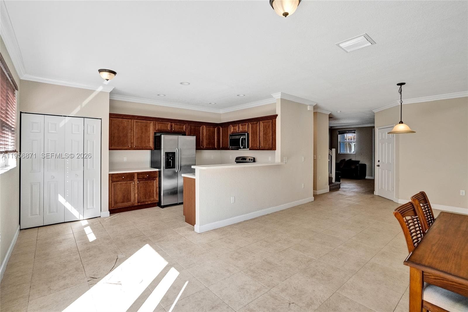 1042 NE 207th Ter, Miami FL 33179 — 14