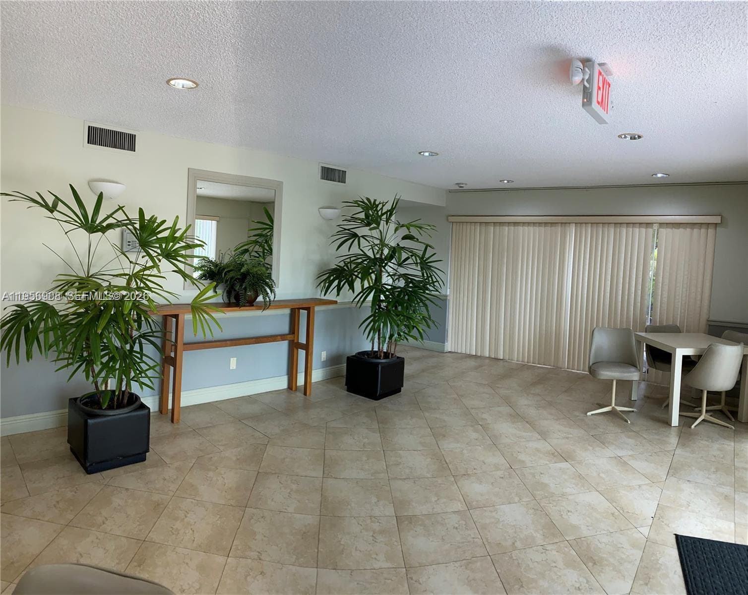 7900 Camino Cir # 403, Miami FL 33143 — 2