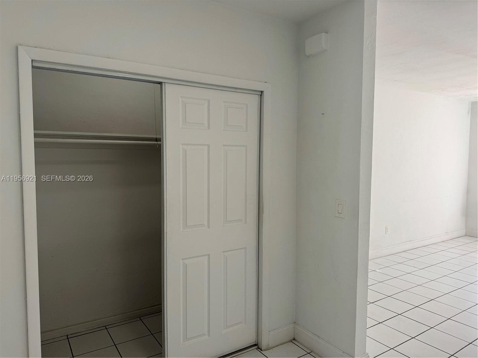 7300 N Harding Ave # 28, Miami Beach FL 33141 — 2