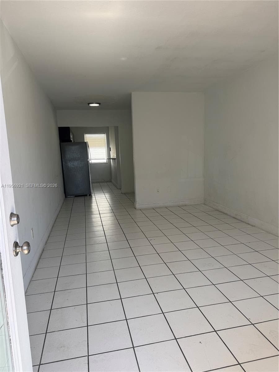 7300 N Harding Ave # 28, Miami Beach FL 33141 — 1