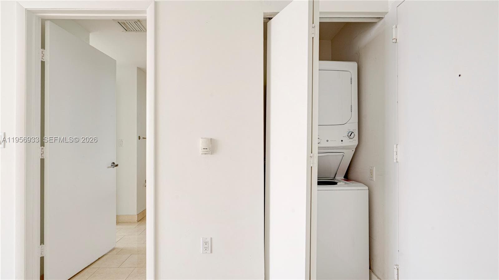 90 SW 3rd St # 10, Miami FL 33130 — 21