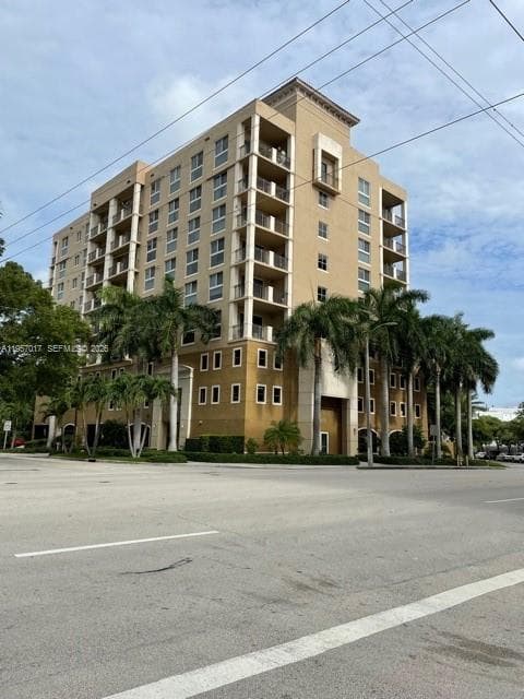 2650 SW 37th Ave # 501, Miami FL 33133 — 1