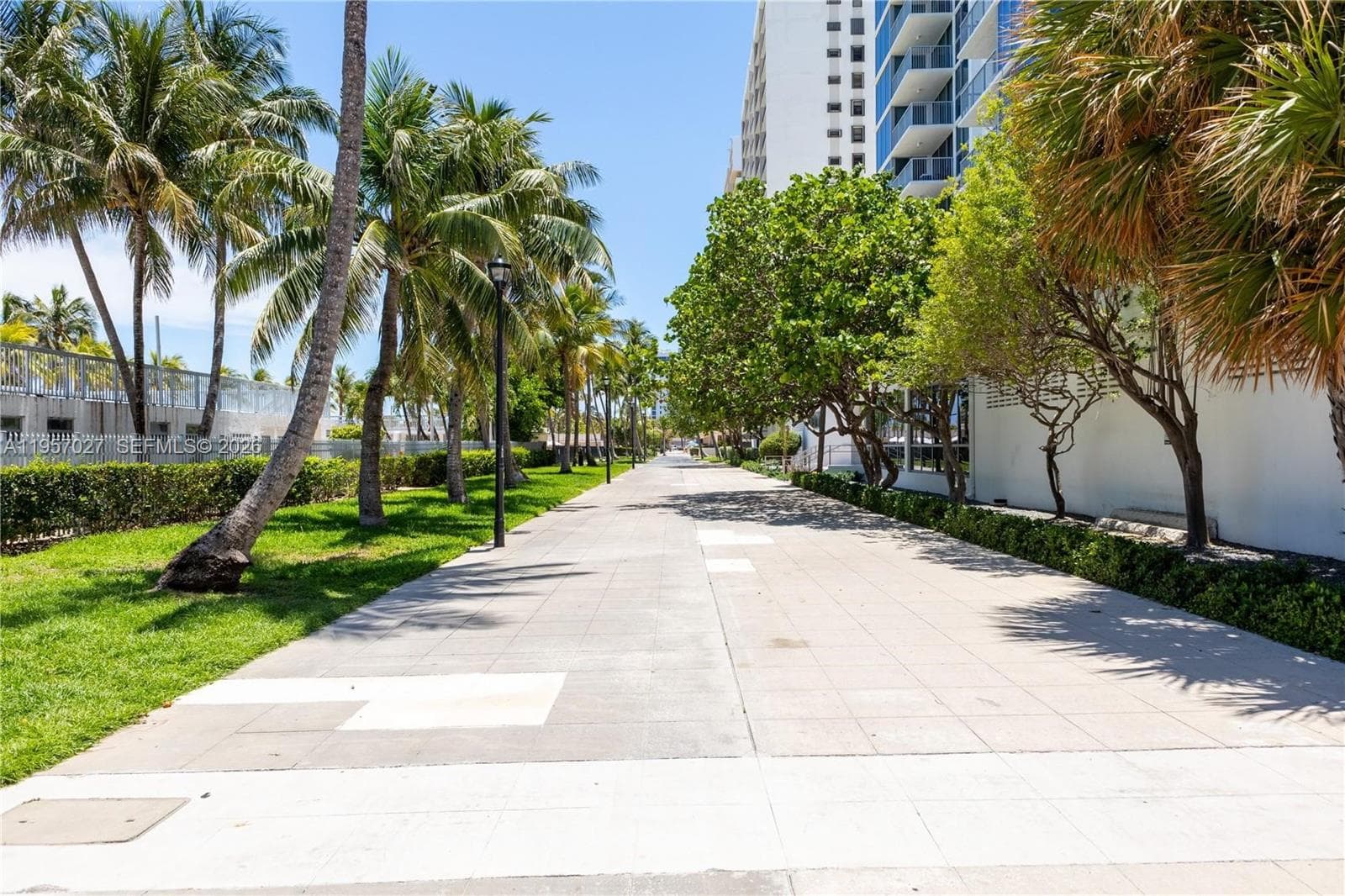 2655 Collins Ave # 1106, Miami Beach FL 33140 — 32