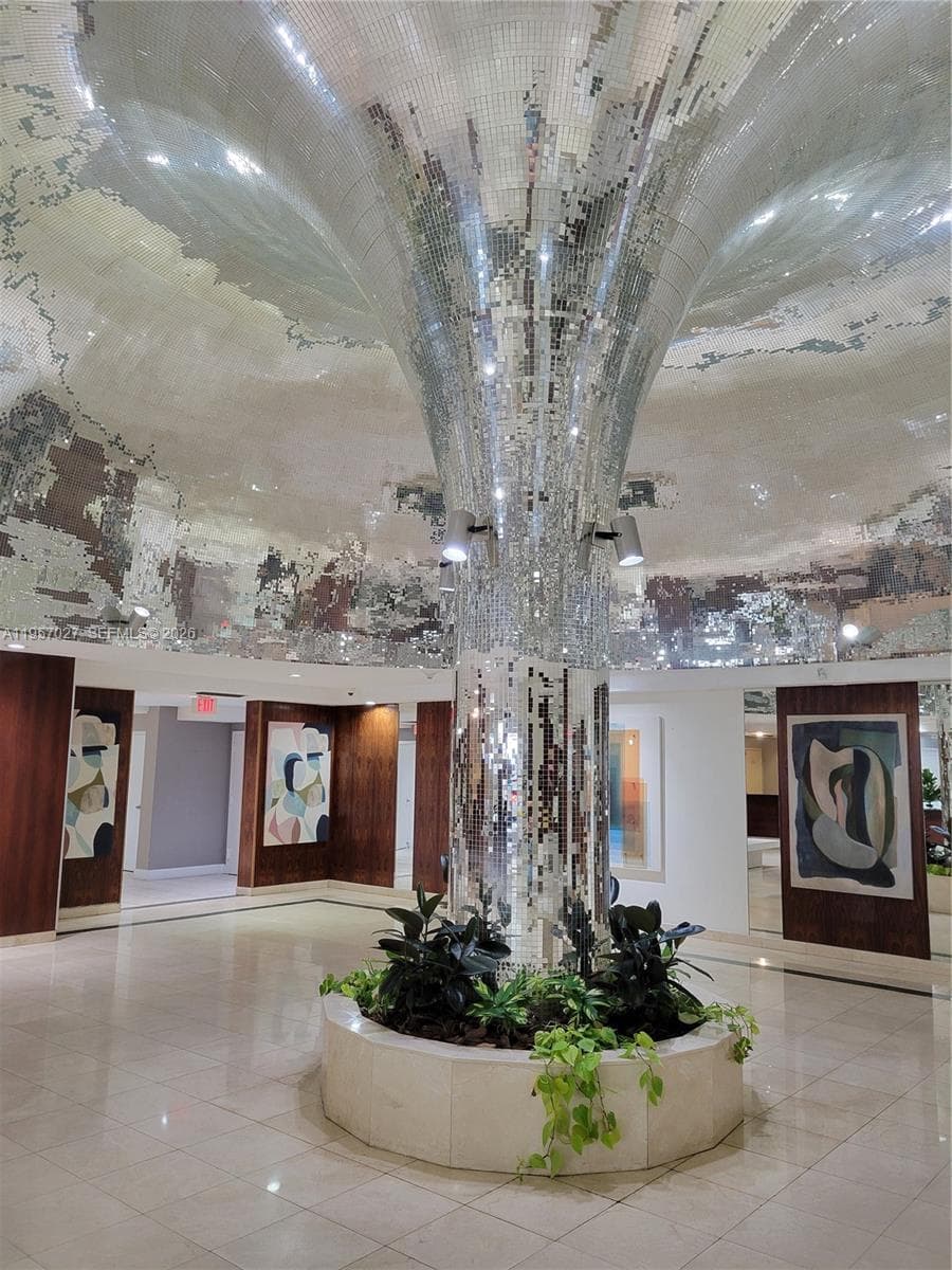 2655 Collins Ave # 1106, Miami Beach FL 33140 — 29