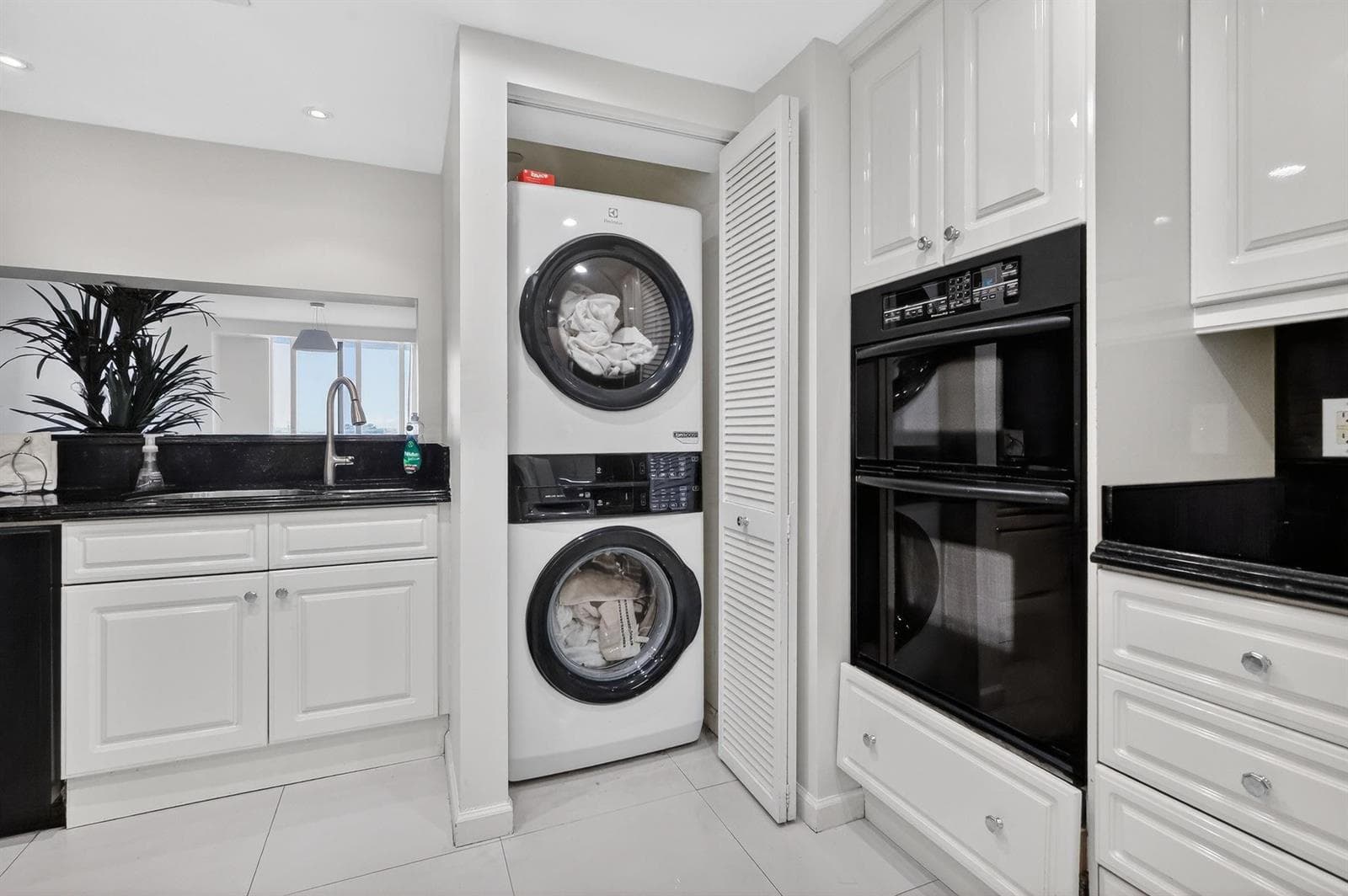 9595 Collins Avenue # 8f, Surfside FL 33154 — 17