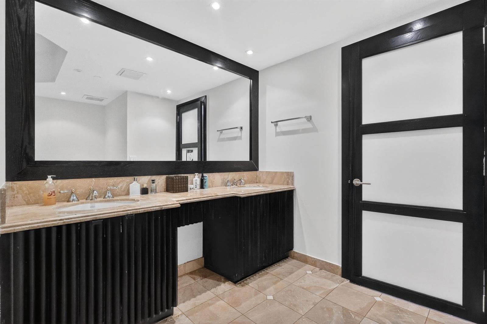 9595 Collins Avenue # 8f, Surfside FL 33154 — 31