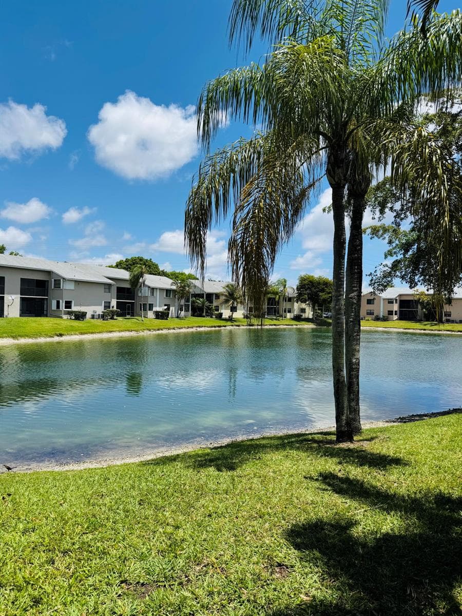 1021 Adams Avenue # 1021f, Homestead FL 33034 — 21