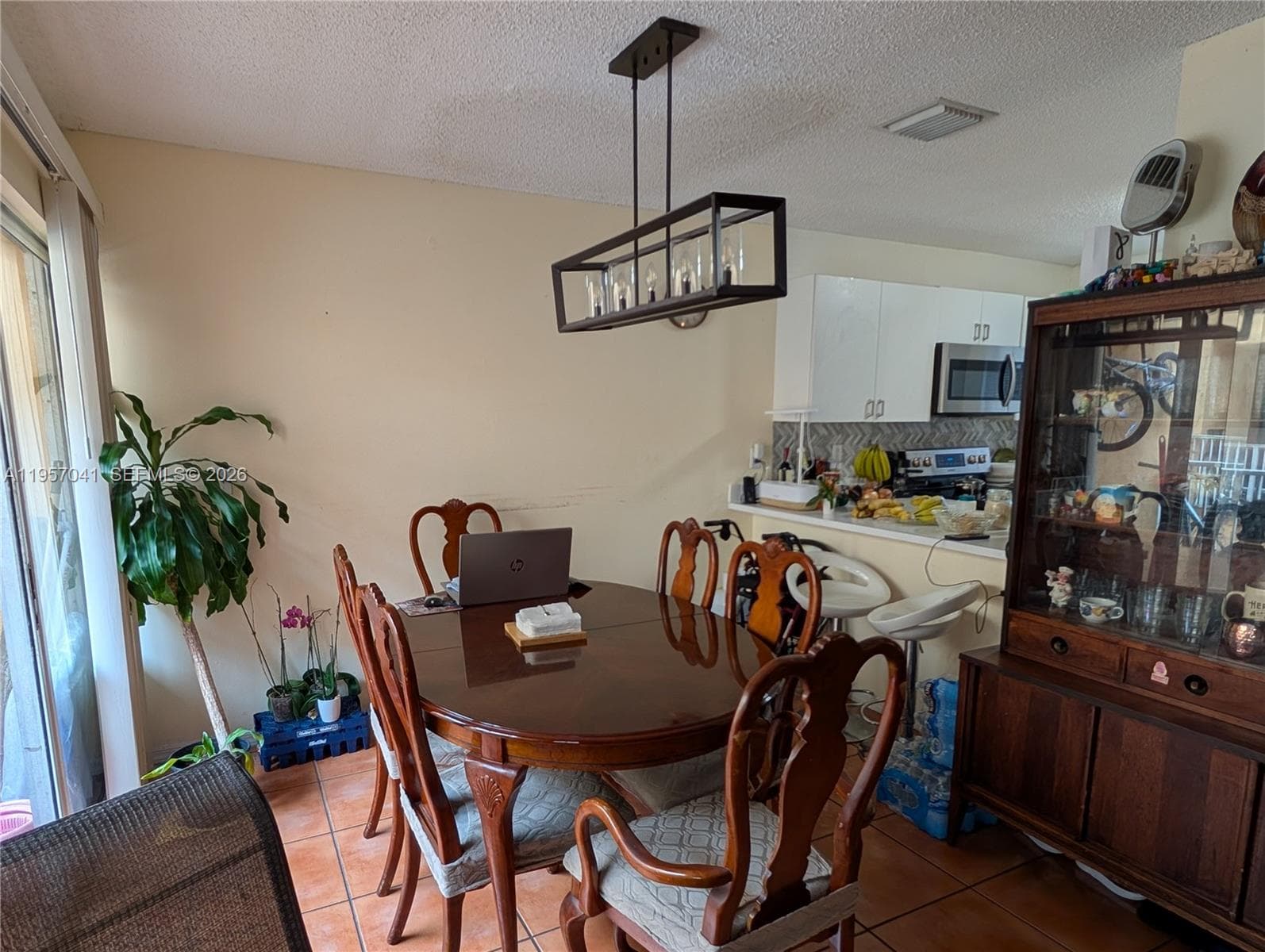 6205 Kendale Lakes Cir # 289, Miami FL 33183 — 5