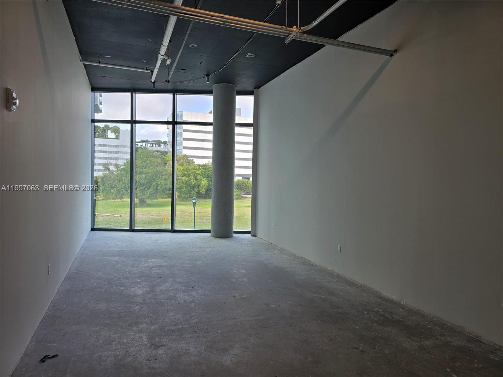 21290 Biscayne Blvd # 204, Aventura FL 33180 — 4
