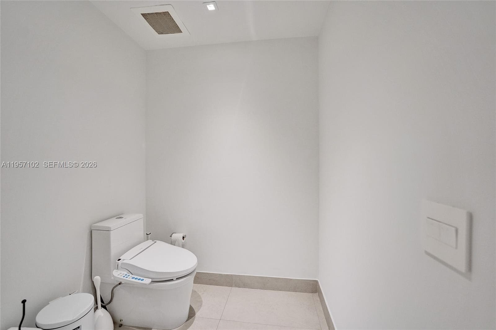 21200 Point Place # 403, Aventura FL 33180 — 67