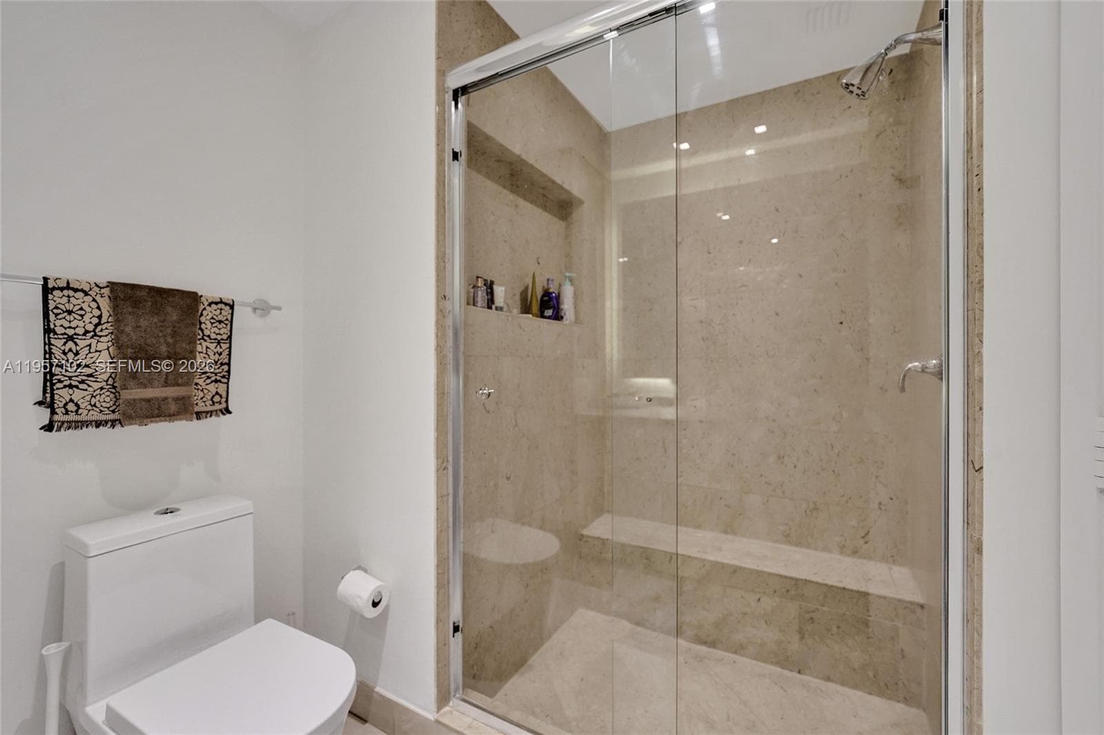 21200 Point Place # 403, Aventura FL 33180 — 48
