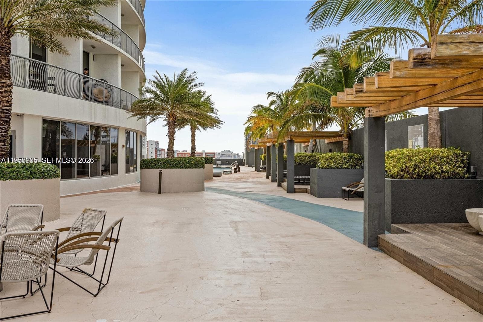 1750 N Bayshore Dr # 3005, Miami FL 33132 — 8
