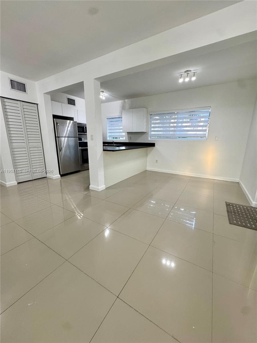 8035 Crespi Blvd # 1, Miami Beach FL 33141 — 8