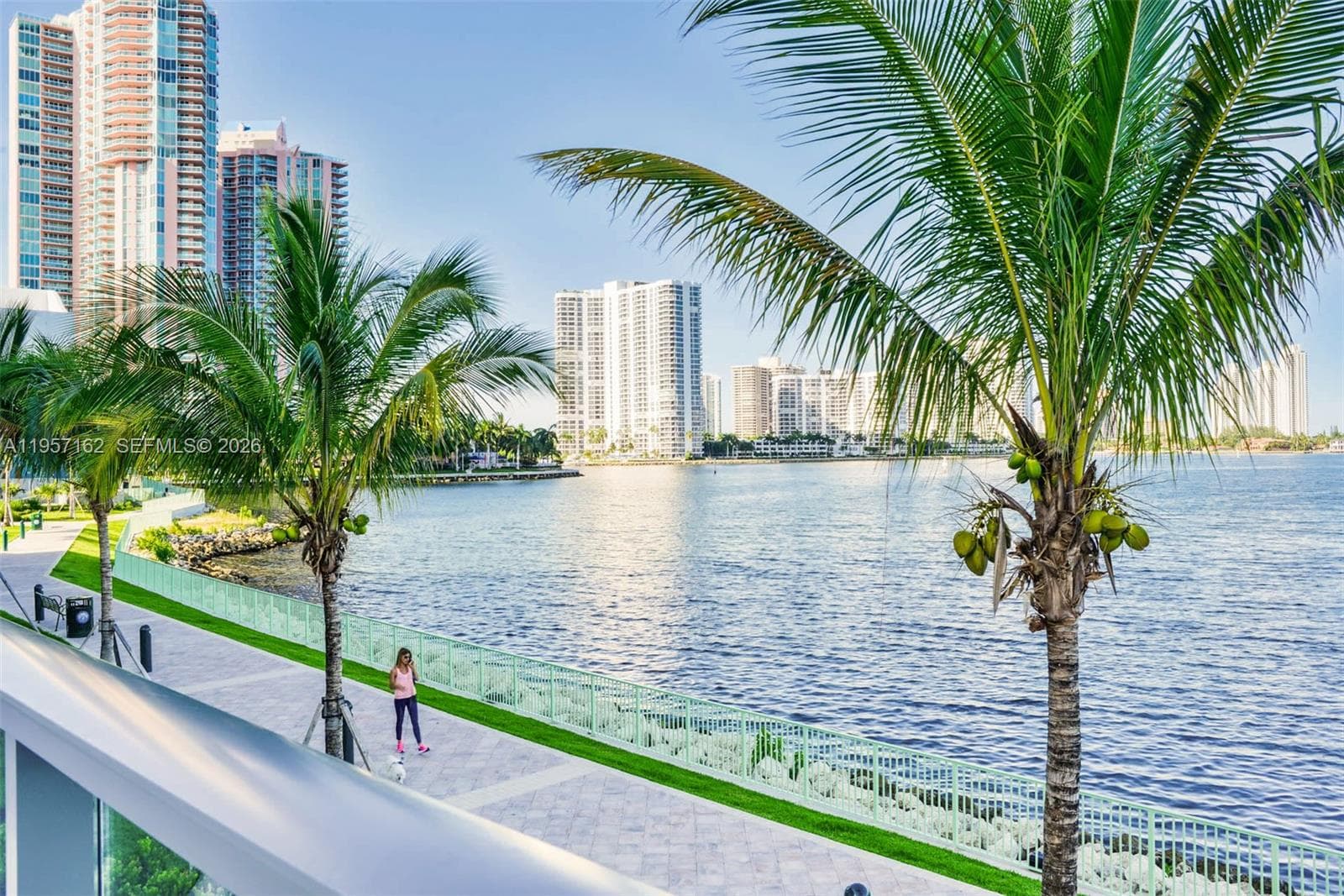 3250 NE 188th St # 404, Aventura FL 33180 — 42