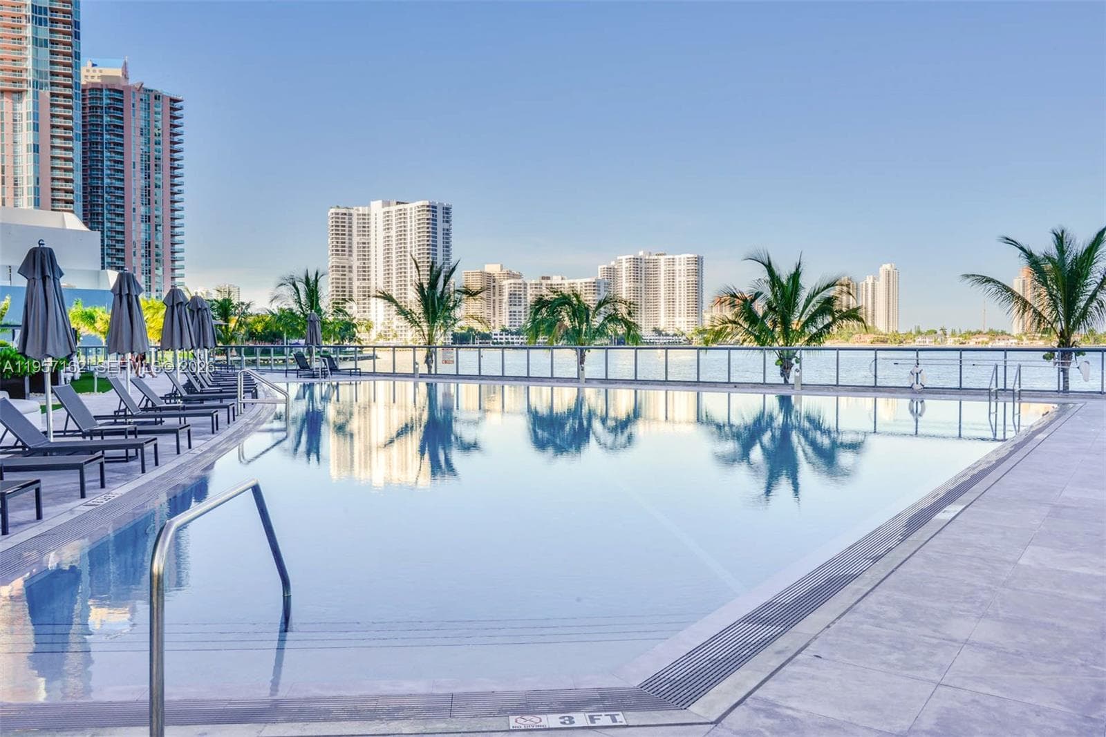 3250 NE 188th St # 404, Aventura FL 33180 — 41