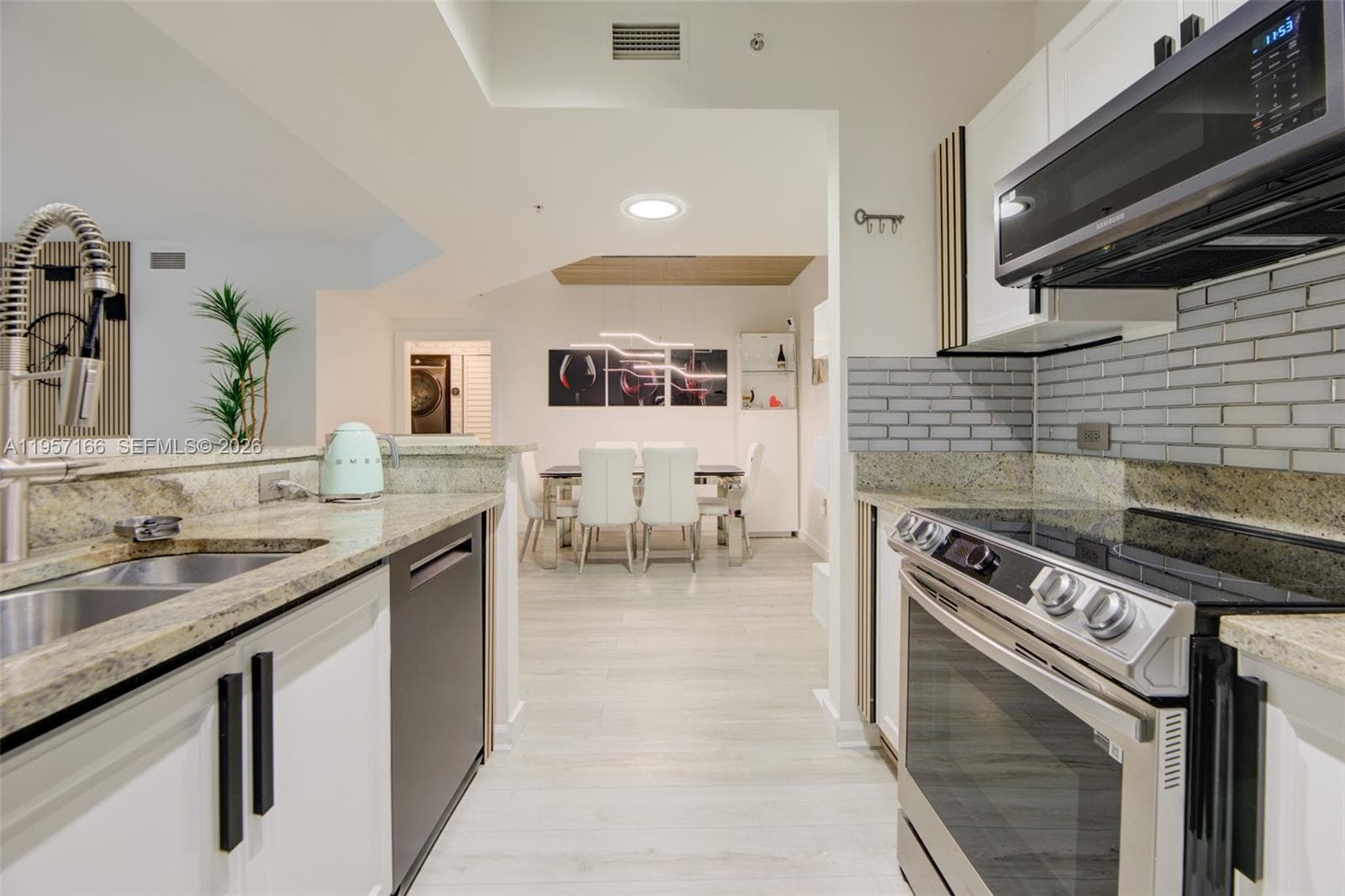 2775 NE 187th St # 215, Aventura FL 33180 — 14